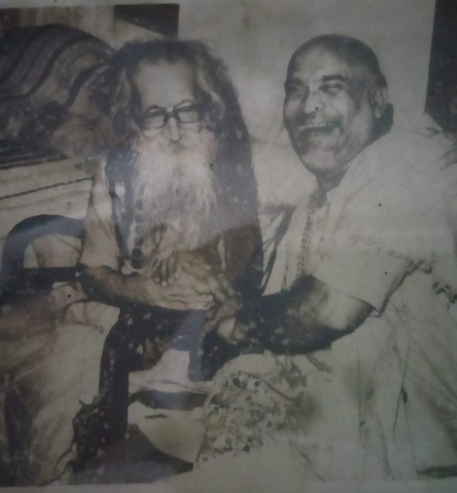 Gurudev with another sadhu.